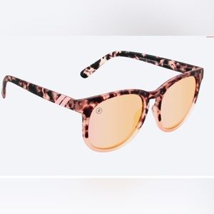 Blenders Eyewear H Series Polarized Sunglasses in Heart Rush